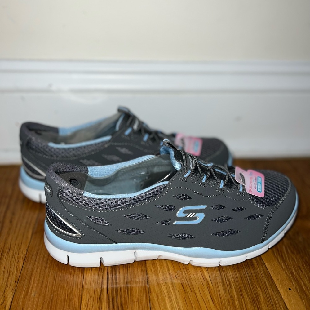 Sketchers sneakers size 7.5 blue with gray and white brand new with tags